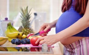 妊娠中の食事は何に気をつければ良い？妊婦におすすめの食べ物
