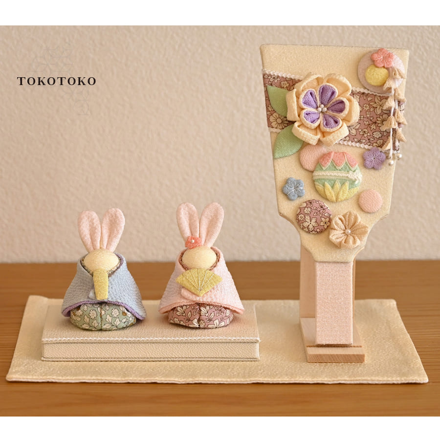 ベビー・キッズ＞うさぎ雛と羽子板飾り｜マタニティ服と授乳服の通販